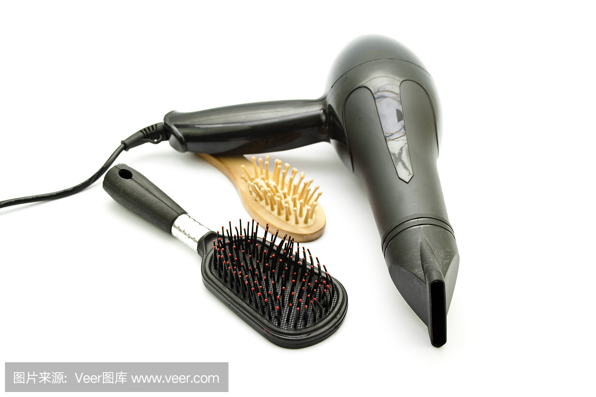 不同发刷的黑色吹风机