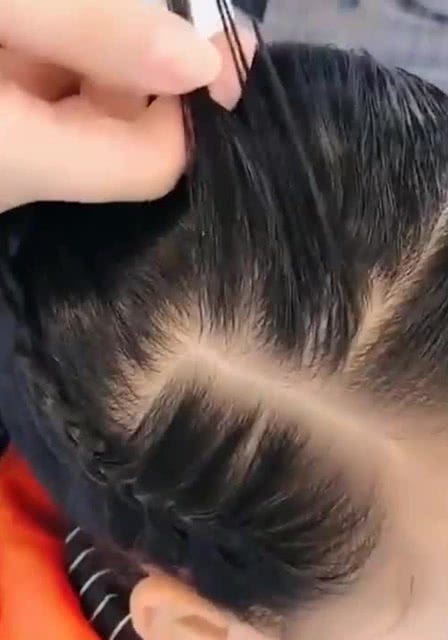 美发达人 经典时尚造型,猜到要怎么编发了吗 尽显时尚味